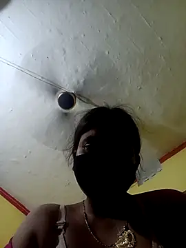 Hotbhabhi 089 online show from April 15, 6:23 pm