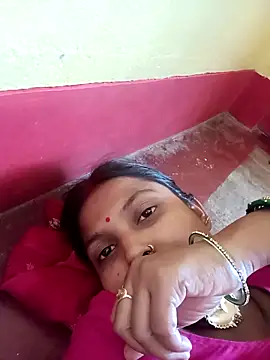 Hotbhabhi 089 online show from April 12, 7:33 am