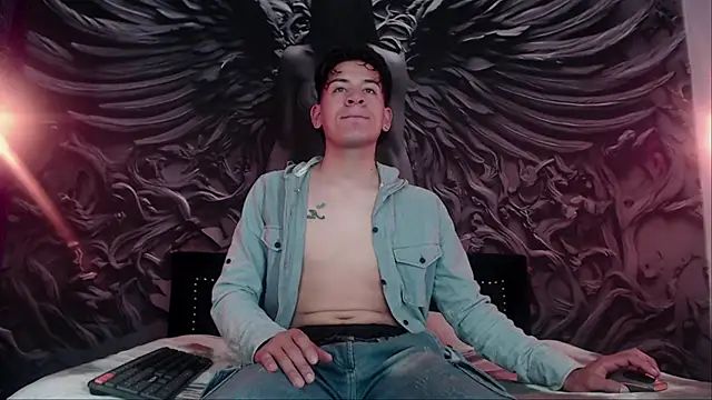 Snapshot of Noa11_ chatting on November 10, 2:11 pm Noa11 online show from November 10, 2:11 pm