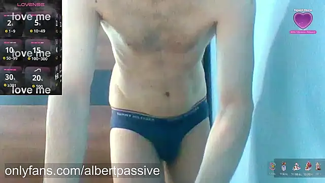 Snapshot of albertpassive chatting on February 23, 9:43 am albertpassive online show from February 23, 9:43 am