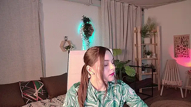 FrancescaCavaliere online show from February 25, 9:09 am