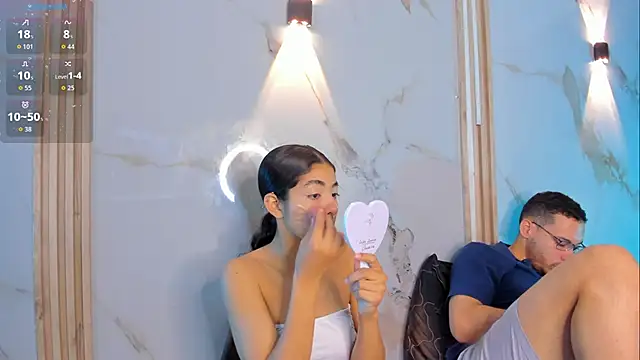 Aron and molly online show from December 1, 12:17 pm