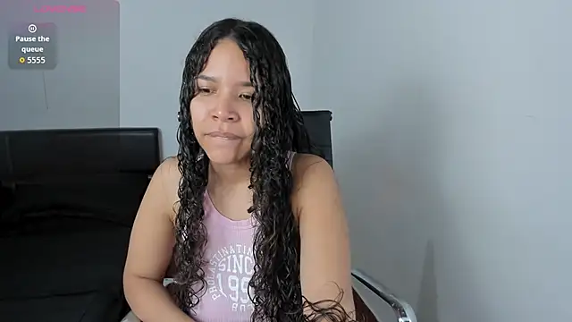 ashlyviper777 online show from November 21, 8:19 pm