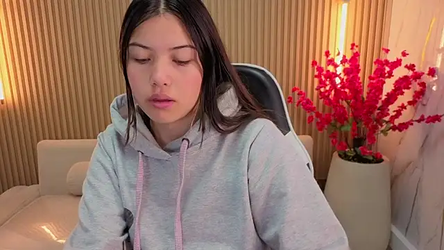 Snapshot of venus_velvet_tp chatting on February 4, 1:06 pm venus velvet tp online show from February 4, 1:06 pm