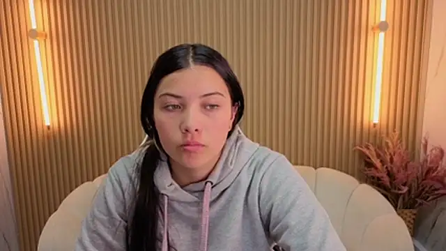 Snapshot of venus_velvet_tp chatting on January 17, 7:50 pm venus velvet tp online show from January 17, 7:50 pm