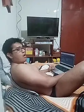 Zack1225 online show from December 20, 5:38 pm