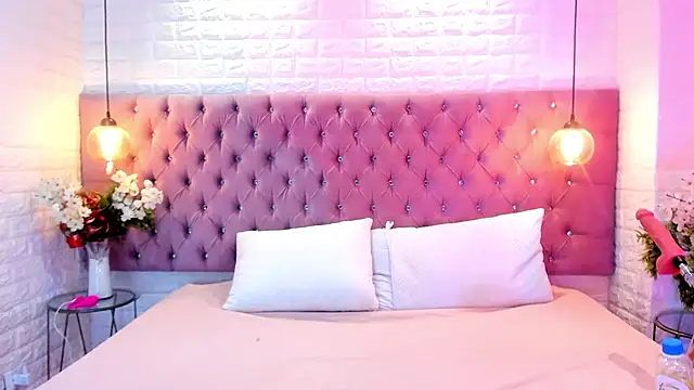 miel 18 online show from February 27, 3:18 am