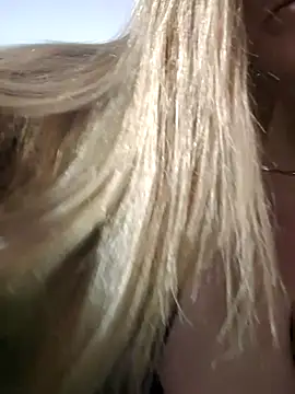 karlaanqui1 online show from February 28, 11:10 am