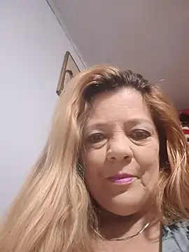 karlaanqui1 online show from December 17, 9:03 am