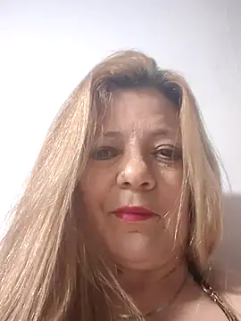 karlaanqui1 online show from March 15, 9:27 am