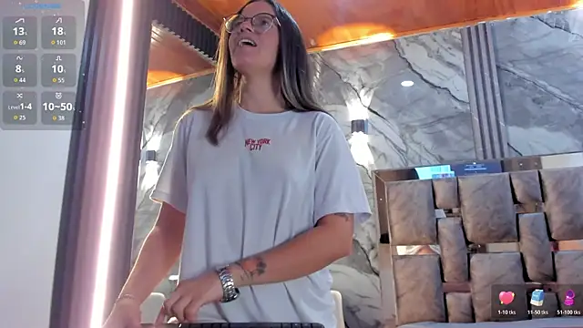 Snapshot of Samy_and_Allison chatting on November 24, 7:36 pm Samy and Allison online show from November 24, 7:36 pm