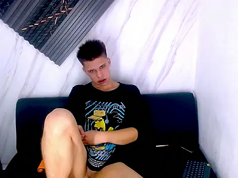 Liam York  online show from February 13, 5:18 am