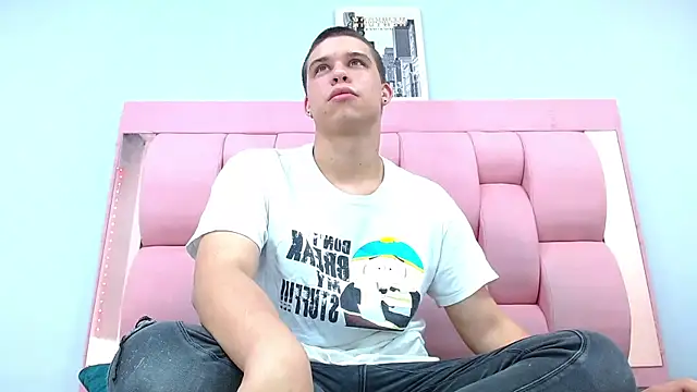 Liam York  online show from November 18, 12:30 pm