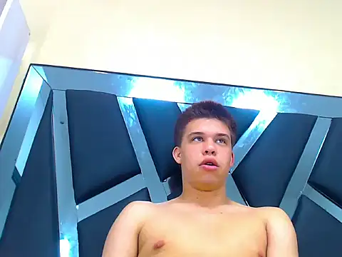 Liam York  online show from January 14, 11:47 am