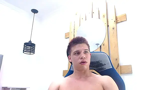 Liam York  online show from January 12, 4:52 am