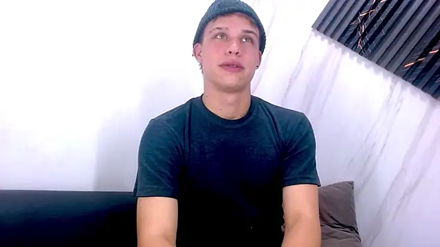 Liam York  online show from February 24, 5:14 pm