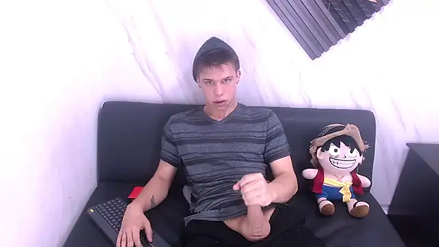 Liam York  online show from March 11, 10:04 pm