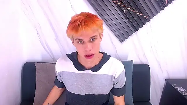 Liam York  online show from April 20, 4:19 pm