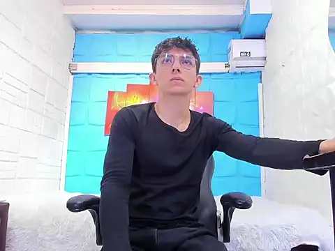 ElanGiraldo online show from February 15, 8:52 pm