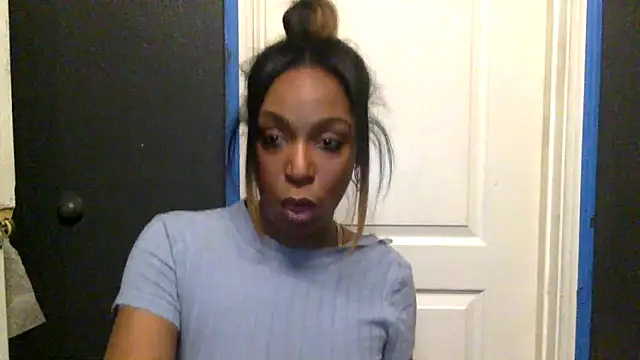 0shunsquirts online show from December 13, 10:16 pm