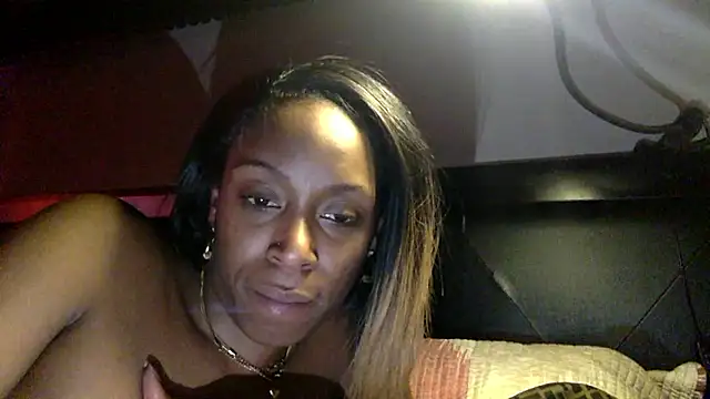 0shunsquirts online show from January 14, 7:01 am