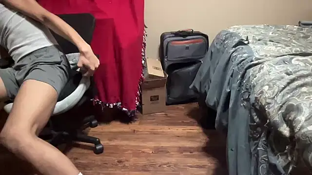 BabyBoyK17 online show from December 2, 10:28 am