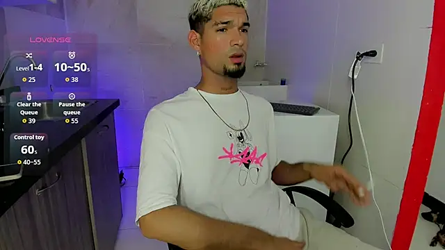 Carlitos sexy online show from November 16, 1:21 am