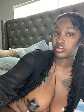 ToyaThick online show from June 10, 5:36 pm