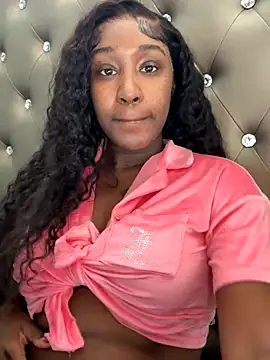 Snapshot of ToyaThick chatting on November 12, 2:21 pm ToyaThick online show from November 12, 2:21 pm