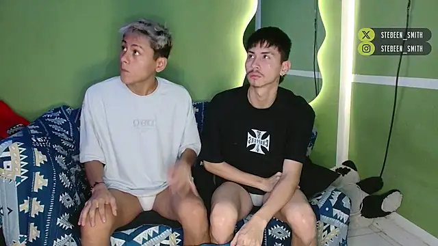 Snapshot of Kurt_williams1 chatting on February 21, 12:18 pm Kurt williams1 online show from February 21, 12:18 pm