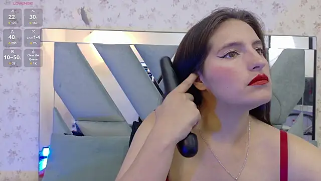 Snapshot of Sharon_Sexy5 chatting on November 14, 3:32 am Sharon Sexy5 online show from November 14, 3:32 am