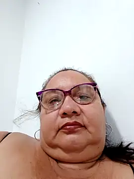 Snapshot of HotXXXgirl_01 chatting on November 11, 11:16 am HotXXXgirl 01 online show from November 11, 11:16 am
