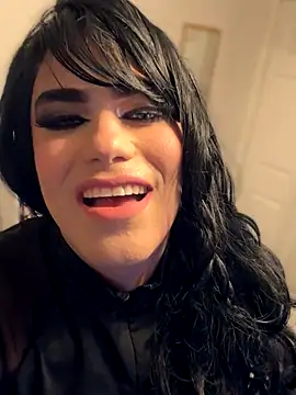 Snapshot of rikiisaac5 chatting on November 9, 6:39 am rikiisaac5 online show from November 9, 6:39 am