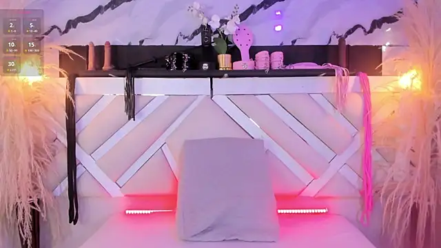  Ashley 777 online show from April 1, 1:52 pm