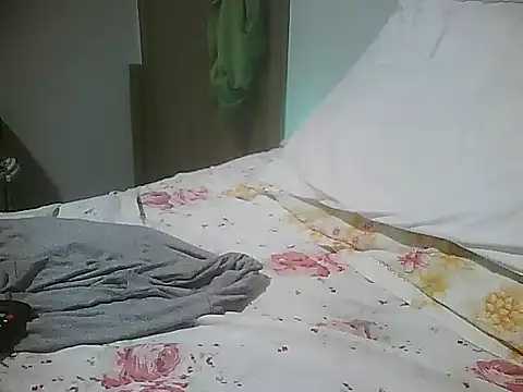 cabecaoegreluda online show from April 7, 1:40 am