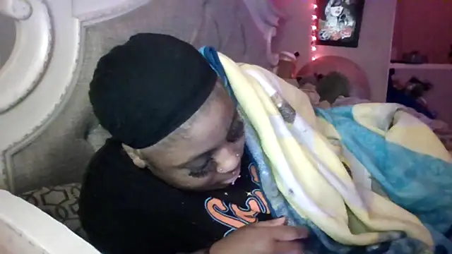 Dusaa  online show from February 15, 7:42 am