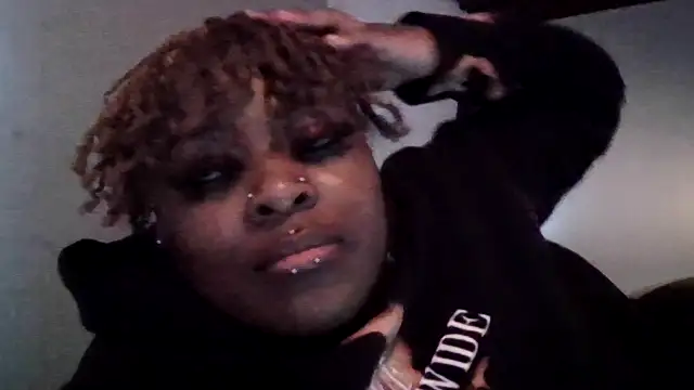 Dusaa  online show from January 19, 4:00 pm