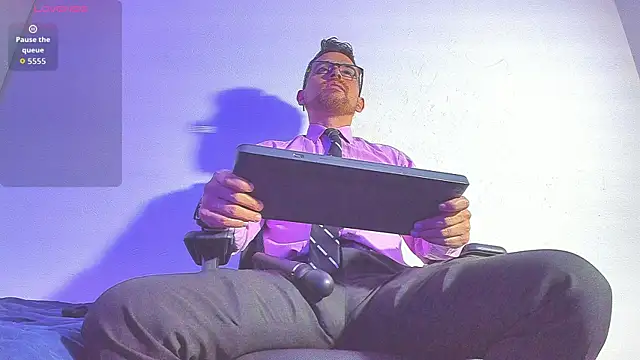 Prince1 dark online show from November 24, 5:18 am