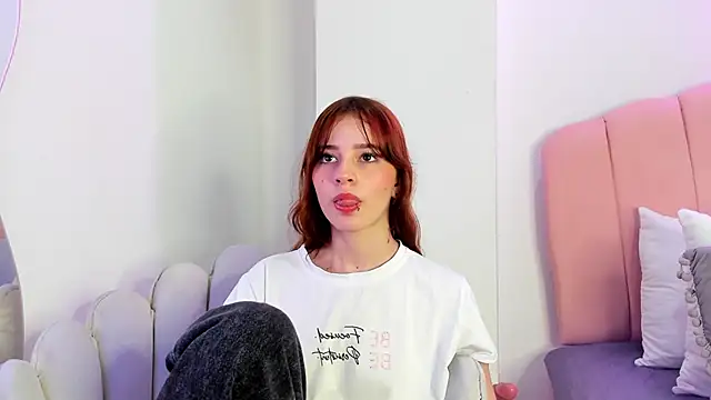 scarlett smith 3 online show from November 24, 3:17 am