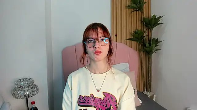 scarlett smith 3 online show from January 7, 2:16 am