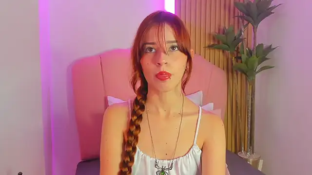 scarlett smith 3 online show from December 3, 2:23 am