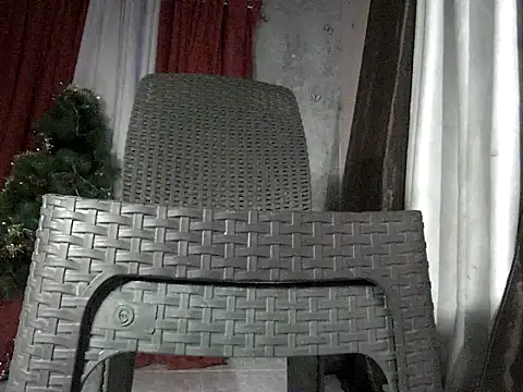 ur hot jenelle online show from December 3, 2:38 pm