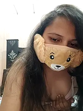 Kamna Hotty online show from November 24, 5:35 pm