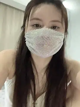 hoho-is online show from April 14, 2:33 pm