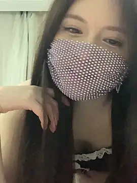 hoho-is online show from May 11, 4:04 pm