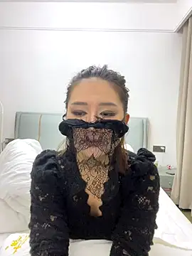 Snapshot of abv2533 chatting on November 10, 12:10 pm abv2533 online show from November 10, 12:10 pm