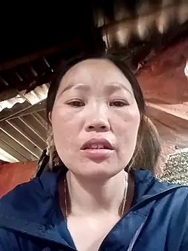 blonde blg online show from March 26, 5:17 am