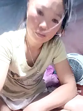 blonde blg online show from April 9, 2:12 pm