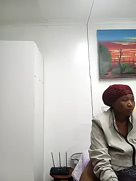 HipsDontLieX95 online show from November 22, 7:02 pm