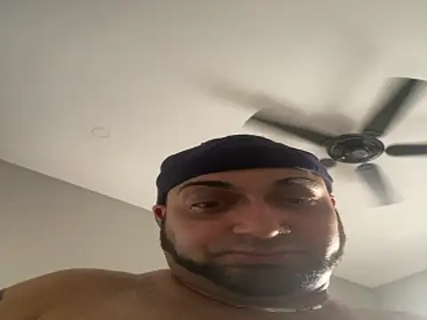 Snapshot of juicythickclit69 chatting on November 16, 6:34 pm juicythickclit69 online show from November 16, 6:34 pm